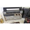 Image 5 : Vintage Radios, Clock Radio & Discman