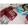 Image 4 : Vintage Phone Collection (5) w/Magazine Ad