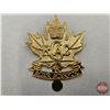 Image 27 : Canadian Militaria Collector Group : Incl.  - Rank Insignias - Badges - Magazine Ads