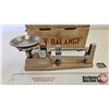 Image 1 : Balance Scale w/ Original Box  (Box Measures : 4-1/2"H x 10-1/4"W x 3"D)
