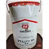 Image 5 : PACIFIC 66 Lubricants Five Gallon Pail (16-1/4"H x 12"Dia)