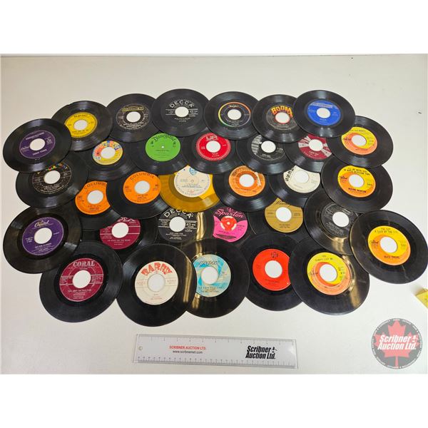 45's Collection (32) : Incl. Chuck Berry, Rolling Stones, Johnny Cash, Willie Nelson, Leroy Van Dyke