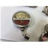 Image 6 : Vintage Tire Gauges (4) (Variety)