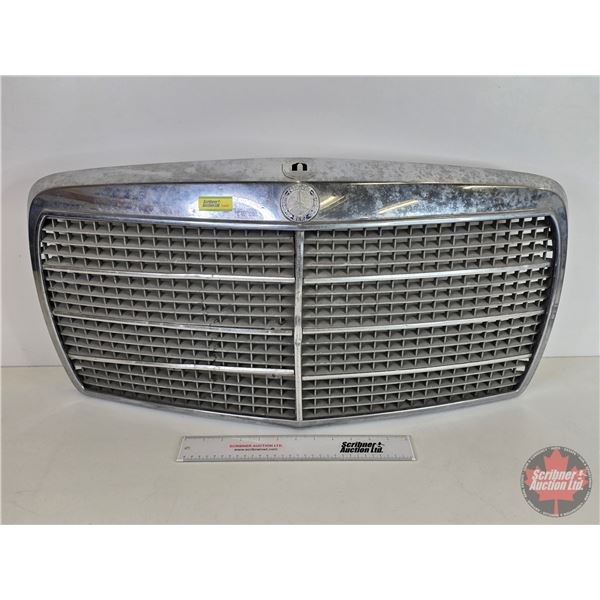 Mercedes Benz Grill (14-5/8"H x 29-3/4"W)