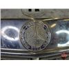 Image 2 : Mercedes Benz Grill (14-5/8"H x 29-3/4"W)