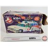 Image 14 : Kenner Toys : Ghost Busters ECTO-1 with 3 Action Figures (Plastic) (orig Box / box damage) (Box Meas