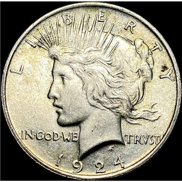 1924 Silver Peace Dollar CLOSELY UNCIRCULATED