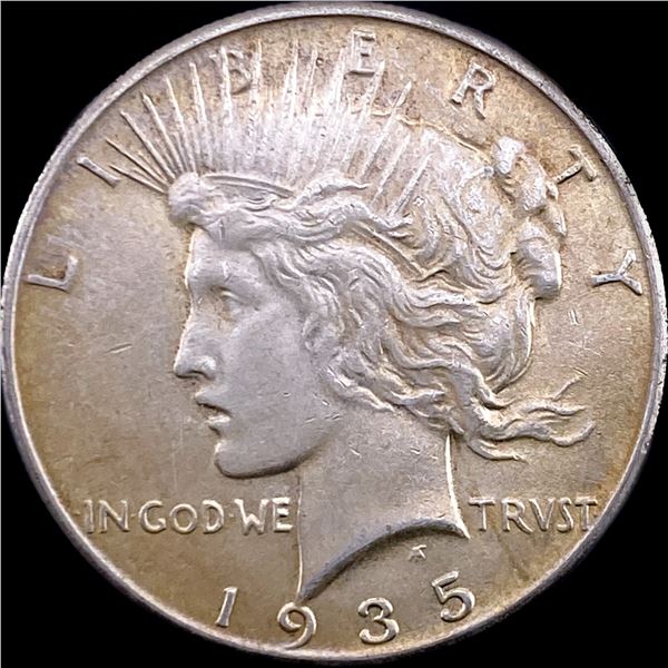 1935 Silver Peace Dollar CLOSELY UNCIRCULATED