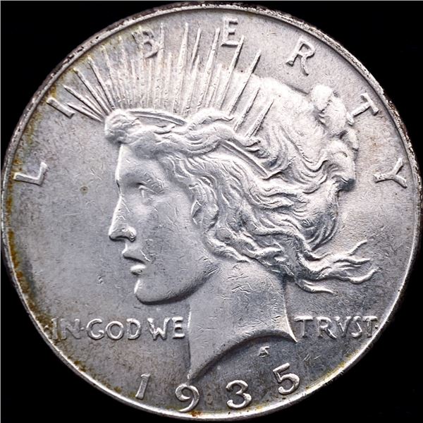 1935 Silver Peace Dollar CLOSELY UNCIRCULATED