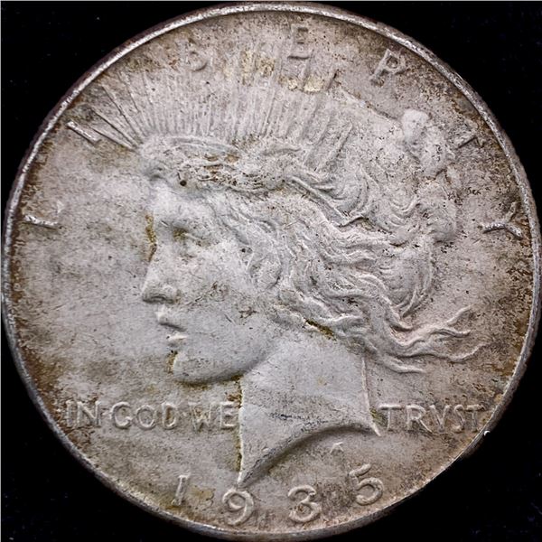 1935 Silver Peace Dollar NEARLY UNCIRCULATED