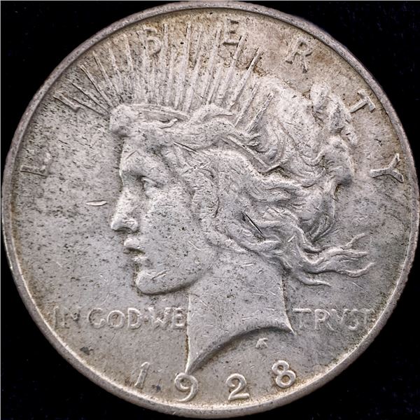 1928 Silver Peace Dollar NEARLY UNCIRCULATED