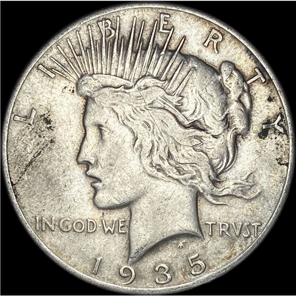 1935 Silver Peace Dollar NEARLY UNCIRCULATED