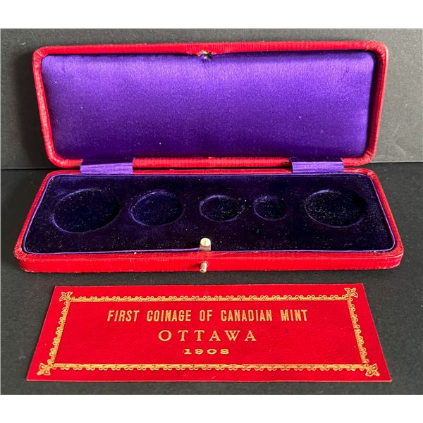Specimen Box; 1908 Case 6b - 5 Coin Red Leather case. Note that the exterior leather strip with the 