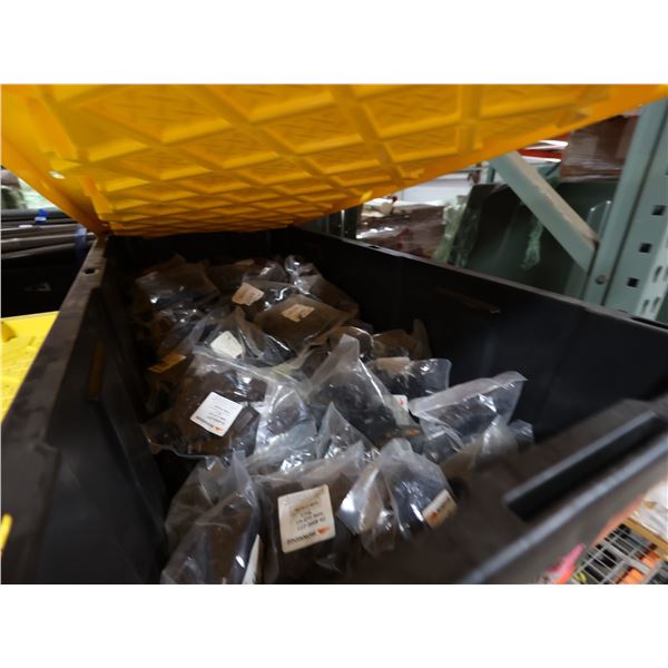 Qty 3680 Ironridge Wire Clip (20PK)  29-4000-077