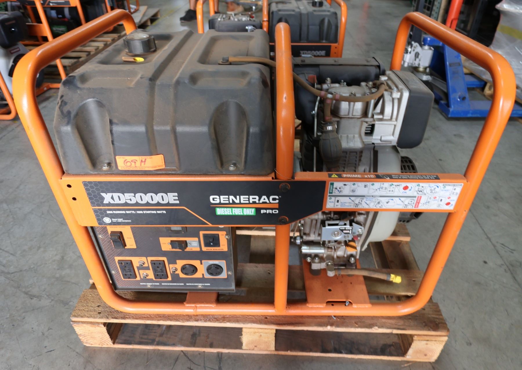 Generac XD5000E Pro 5000 Watts Portable Generator (Starts & Runs - see ...