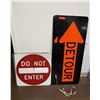 Image 1 : Multiple Detour & Do Not Enter Signs, Misc Sizes
