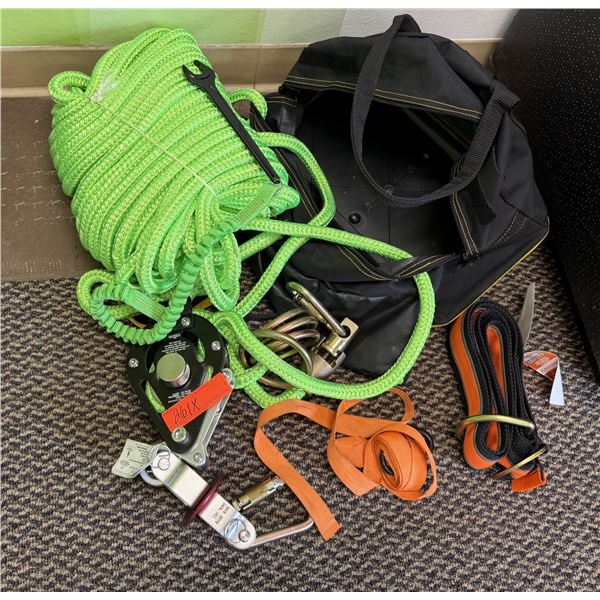 Misc Fall Protection Safety Equipment: Rope, Carabiners, Straps, Hardware, etc