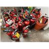 Image 1 : Multiple Fire Extinguishers