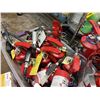 Image 8 : Multiple Fire Extinguishers