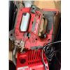 Image 2 : Milwaukee 2640-20 Grease Gun & Charger