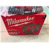 Image 4 : Milwaukee 48-59-1806 M18 Six Pack Sequential Charger