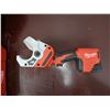 Image 4 : Milwaukee 2470-21 M12 Cordless PVC Plastic Pipe Shear Kit w/ Charger in Hard Case