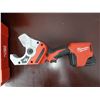 Image 7 : Milwaukee 2470-21 M12 Cordless PVC Plastic Pipe Shear Kit w/ Charger in Hard Case