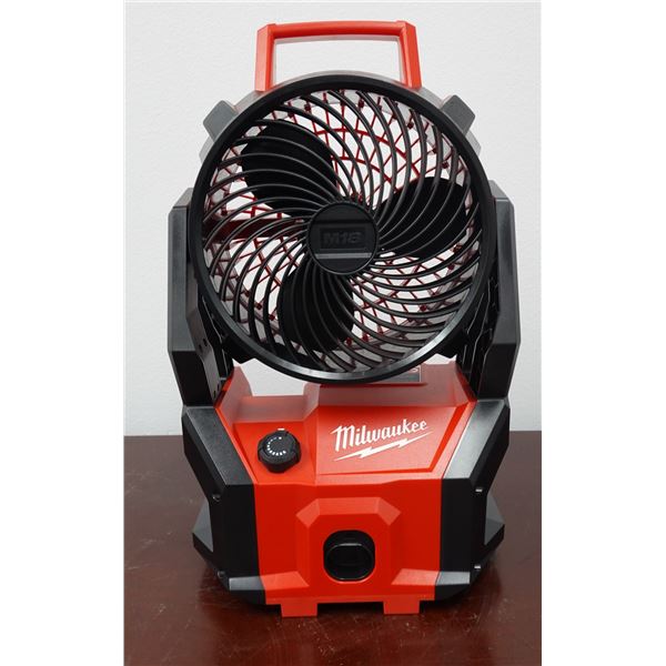 Milwaukee 0818-20 Packout Fan