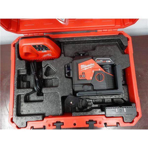 Milwaukee 3632-21 M12 Green 360 3-Plane Laser Kit w/ Tripod & Charger in Hard Case