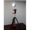 Image 9 : Milwaukee 2131-20 Rocket Dual Power Tower Light