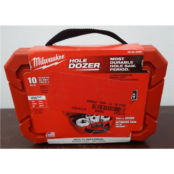 Milwaukee 49-22-4095 Hole Dozer in Hard Case