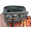 Image 2 : Wiha Master Electrician's Insulated Tool Kit: Screwdrivers & T-handle Drivers, Pliers, etc in Case