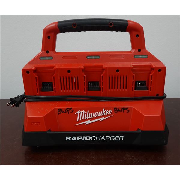 Milwaukee Packout Six Bay Rapid Charger