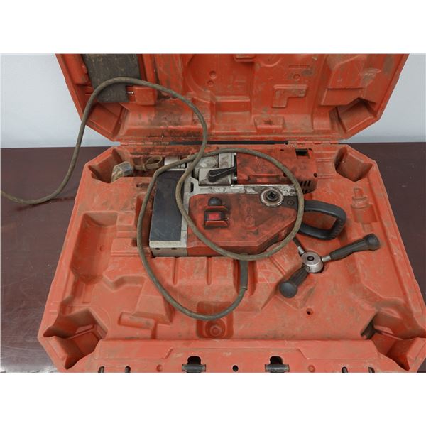 Milwaukee 4272-21 1-5/8" Electromagnetic Drill Kit in Hard Case