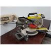 Image 6 : Ryobi TSS702 Miter Saw