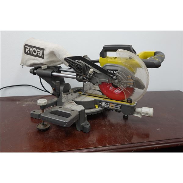 Ryobi TSS702 Miter Saw