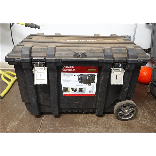 Husky 896 569  Rolling 37" Mobile Job Tool Box