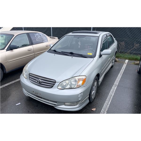 2004 TOYOTA COROLLA S, 4DRSD, SILVER, VIN 2T1BR32E34C808489,