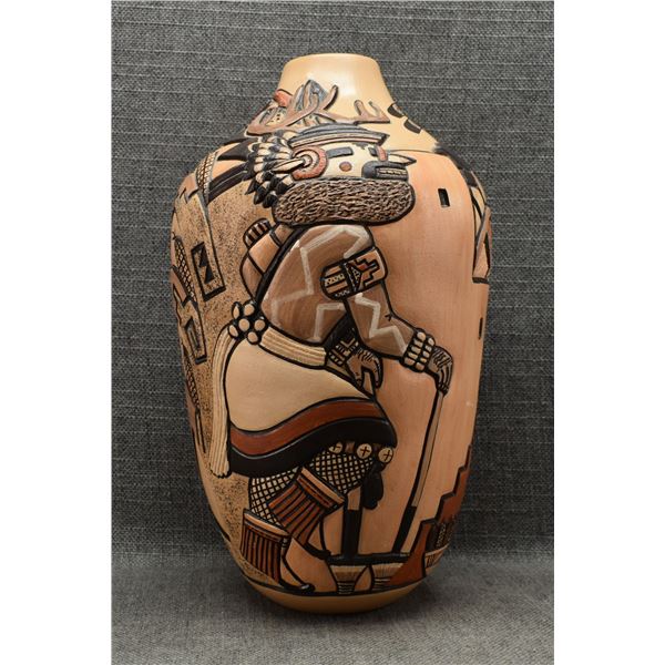 HOPI POTTERY VASE (CARLA NAMPEYO)