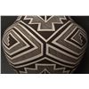 Image 10 : LAGUNA POTTERY JAR (MYRON SARRACINO)
