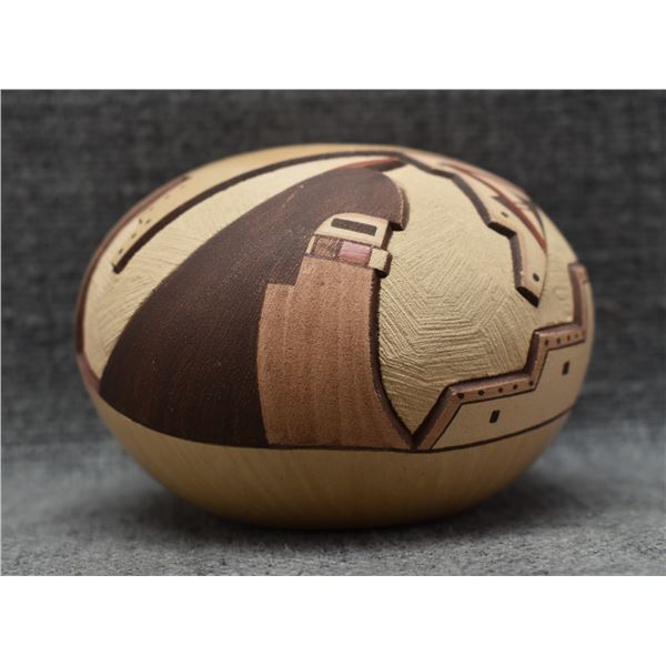 HOPI POTTERY SEED JAR (LOREN HAMILTON NAMPEYO)
