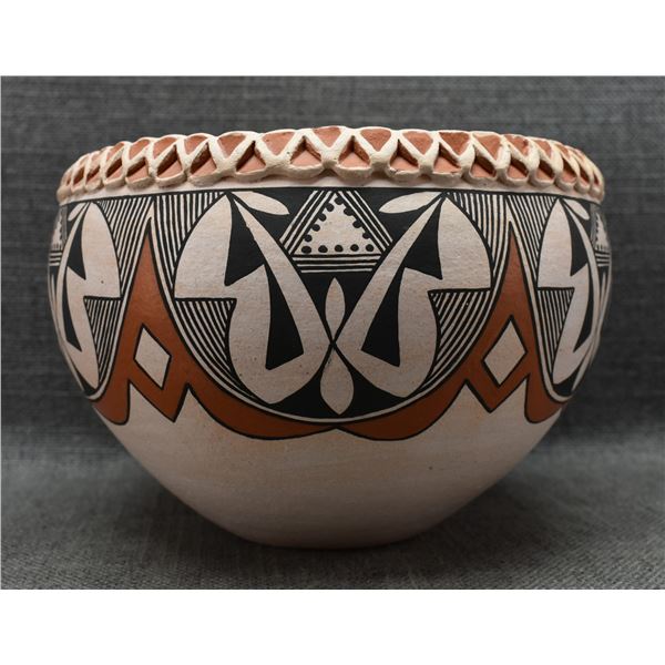 ACOMA  POTTERY OLLA (RACHEL ARAGON)