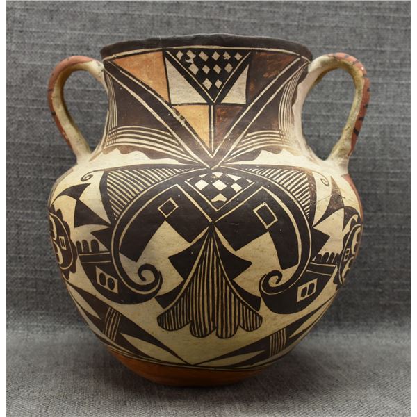 ACOMA POTTERY VASE