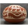 Image 2 : SAN ILDEFONSO POTTERY VASE (ALBERT AND JOSEPHINE VIGIL)