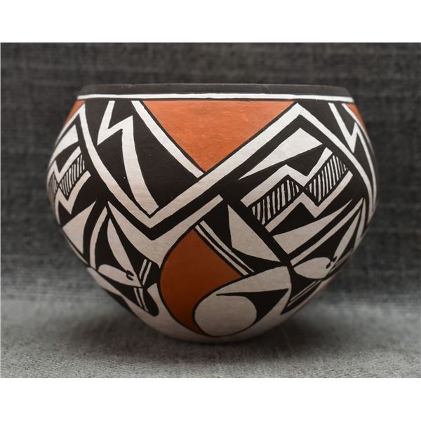 ACOMA POTTERY BOWL (LUCY M LEWIS)