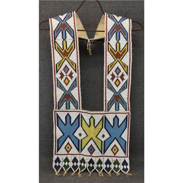 HO CHUNK BANDOLIER STYLE BEADED WALL HANGING