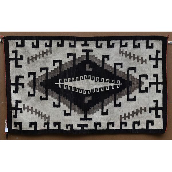 NAVAJO TEXTILE