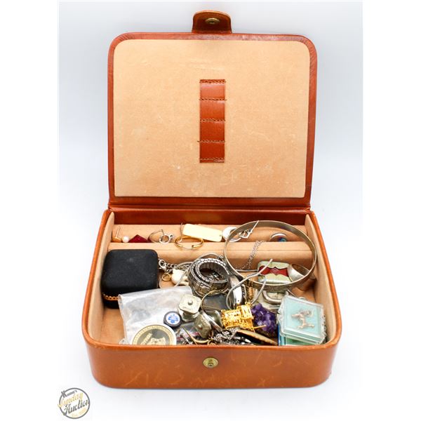 ESTATE JEWELRY BOX W CONTENTS