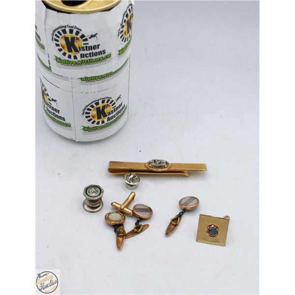 ANTIQUE MENS CUFFLINKS AND TIE CLIP