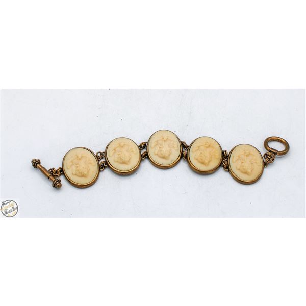 VINTAGE CAMEO BRACELET METAL LINKS